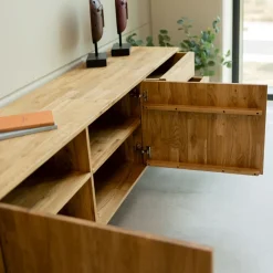 Buffet en bois massif de chêne Malmo – VESKOR