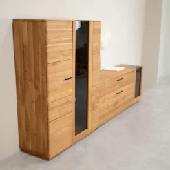 Buffet vitrine en bois massif de chêne Arvik - NordicStory