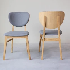 Chaise de salle à manger en bois massif de chêne Nova, revêtement en tissu Gris Nordique/Beige – Lot de 2 ou 4 chaises - NordicStory