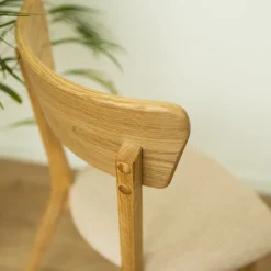 Chaise de salle à manger en bois massif de chêne Diana, revêtement Beige – Lot de 2 ou 4 chaises - NordicStory