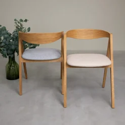Chaise en bois massif de chêne naturel Oscar, revêtement - Lot de 2 ou de 4 chaises - VESKOR