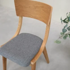 Chaise en bois massif de chêne Lucas, revêtement Gris/Beige - Lot de 2 ou 4 chaises - VESKOR