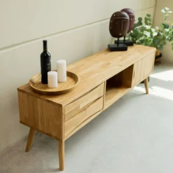 Meuble TV en bois massif de chêne Malmo – VESKOR