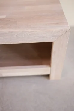 Meuble TV en bois massif de chêne Kaira - NordicStory