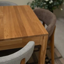 Table à manger extensible en bois massif de chêne Marsi - NordicStory