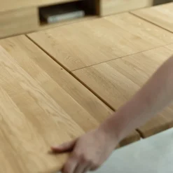 Table à manger extensible en bois massif de chêne Monty - NordicStory