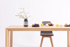Table à manger extensible en bois massif DITA - KARPIS