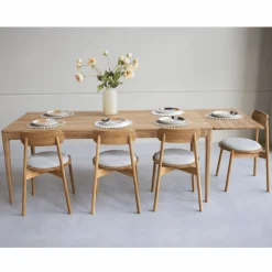 Table à manger extensible en bois massif de chêne Bergamo - NordicStory