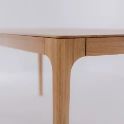 Table à manger fixe en bois massif CREATIV - KARPIS