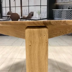 Table à manger ronde extensible en bois massif de chêne Victoria - VESKOR