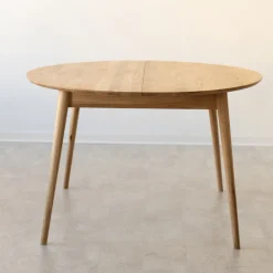 Table à manger ronde extensible en chêne massif Escandi 4 - NordicStory