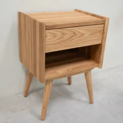 Table de chevet en bois massif de chêne Malmo - VESKOR