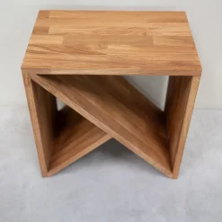 Table de chevet en bois massif de chêne Danemark – NordicStory