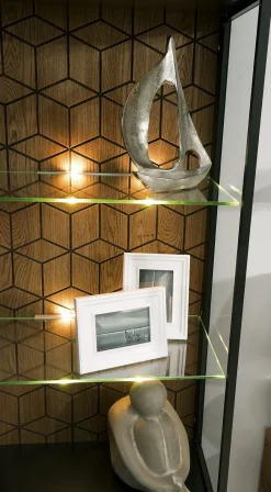 Vitrine en bois de chêne Mozaik 12 - LoftStory
